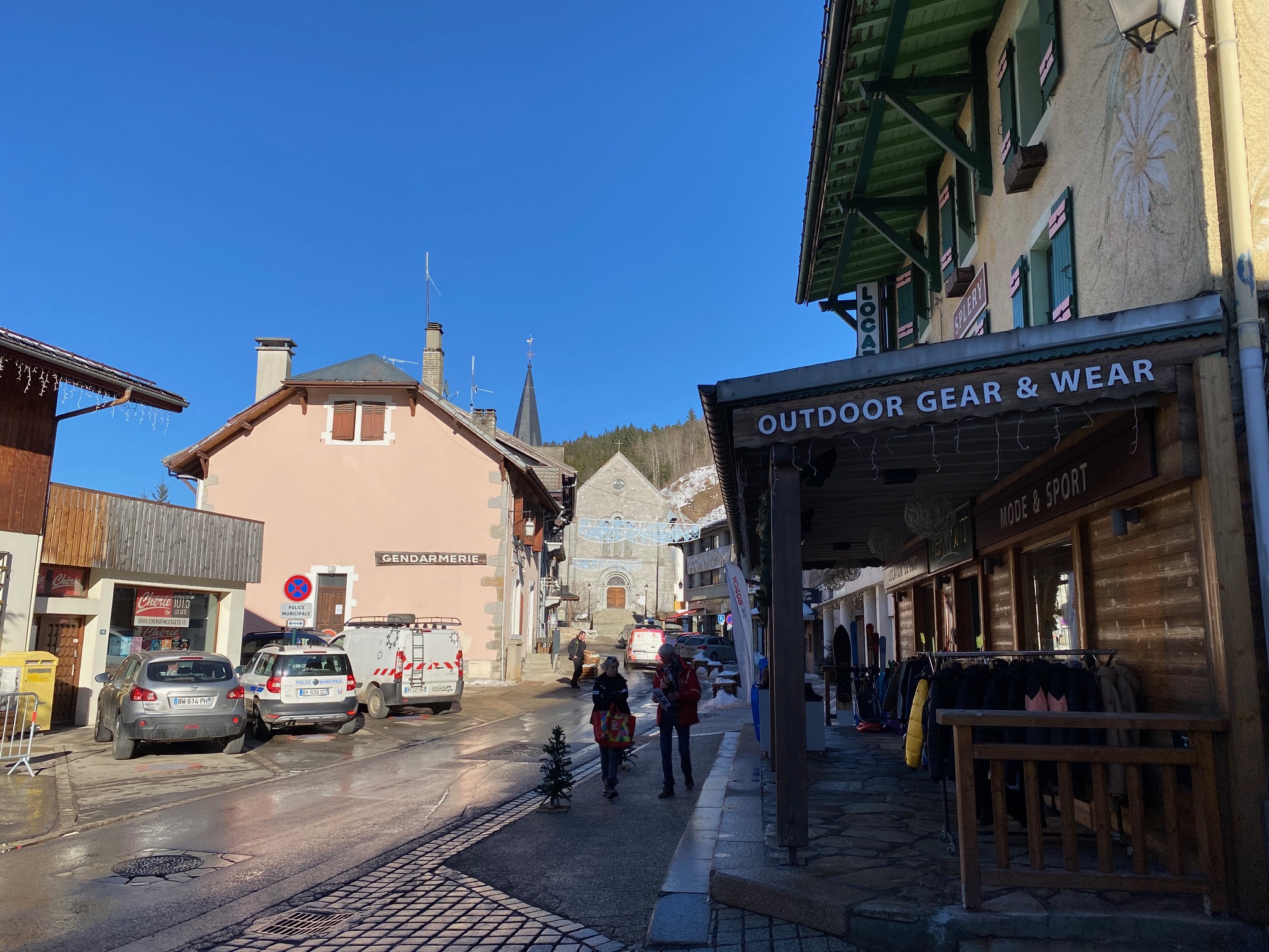 Around/Village/LG9.jpg