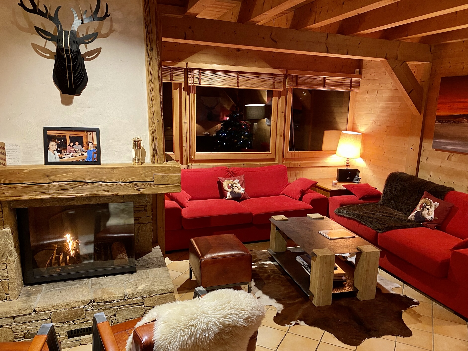 LivingRoom/LV1.jpg
